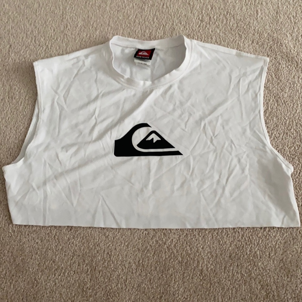 quicksilver muscle tank cropped size small